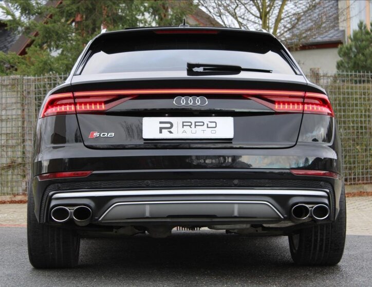 Audi SQ8 9