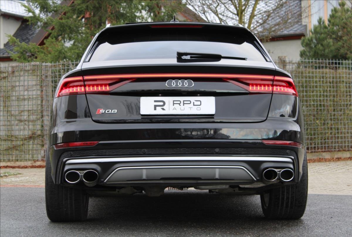 Audi SQ8