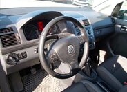 Volkswagen Touran MPV 1,9 l 77 kw