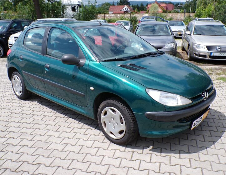 Peugeot 206 1