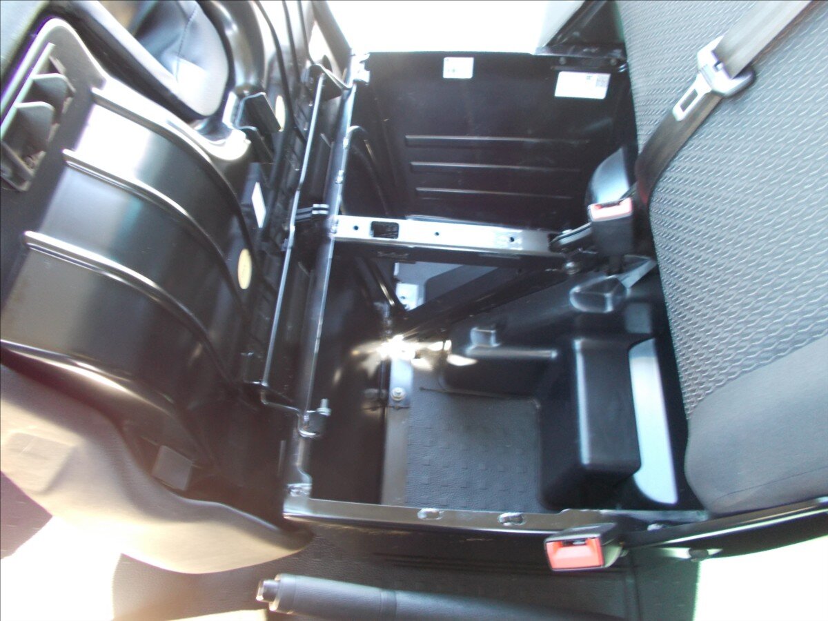 Volkswagen Caravelle MPV 2,0 l 110 kw