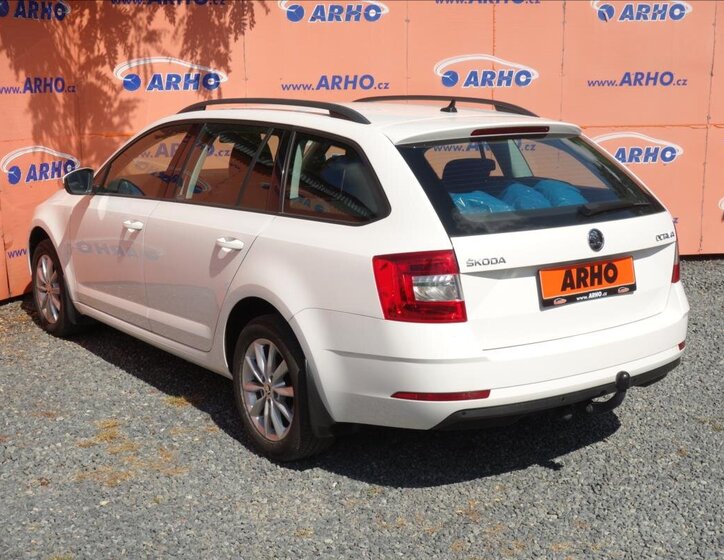 Škoda Octavia Kombi 1,6 l 85 kw