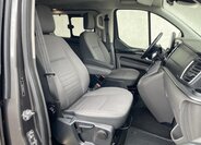 Ford Tourneo Custom MPV 2,0 l 136 kw