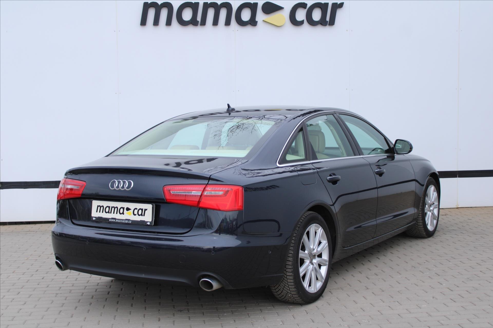 Audi A6 Sedan / Limuzína 3,0 l 180 kw