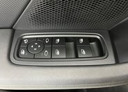 Porsche Taycan Sedan / Limuzína 0,0 320 kw