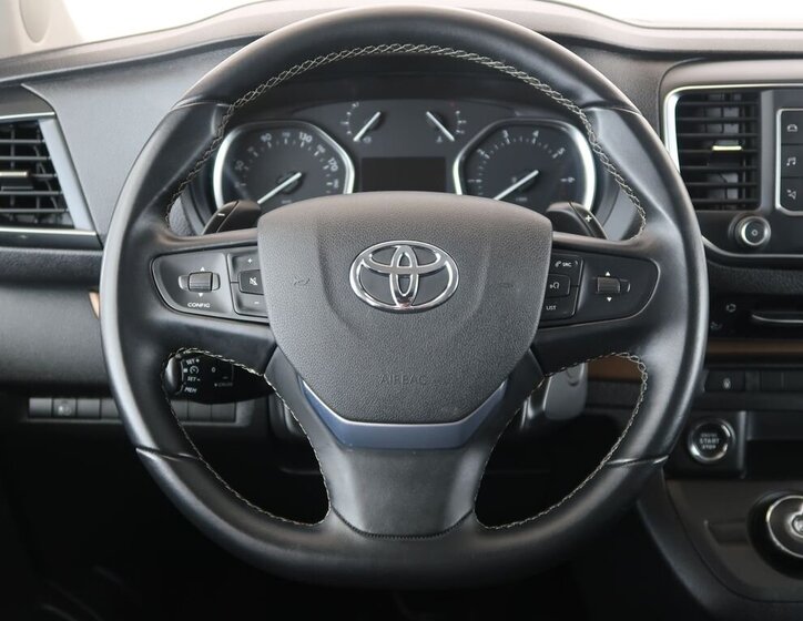 Toyota ProAce Verso VAN-Minibus 2,0 l 130 kw