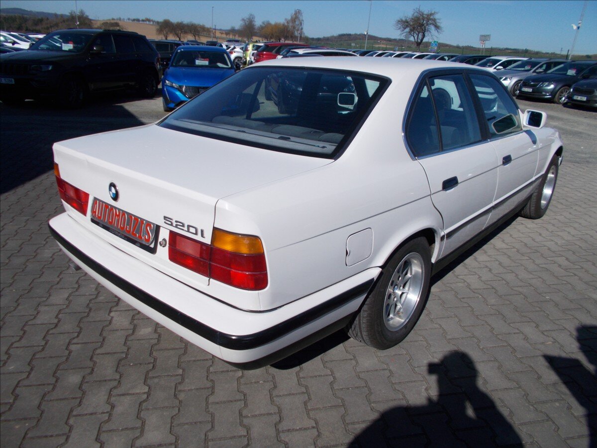 BMW Řada 5 Sedan / Limuzína 2,0 l 95 kw