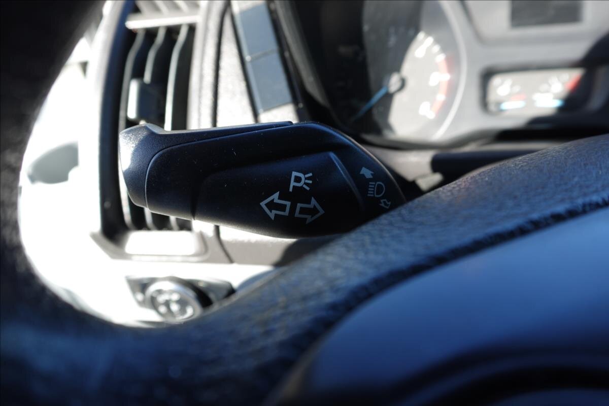 Ford Transit Valník 2,0 l 77 kw