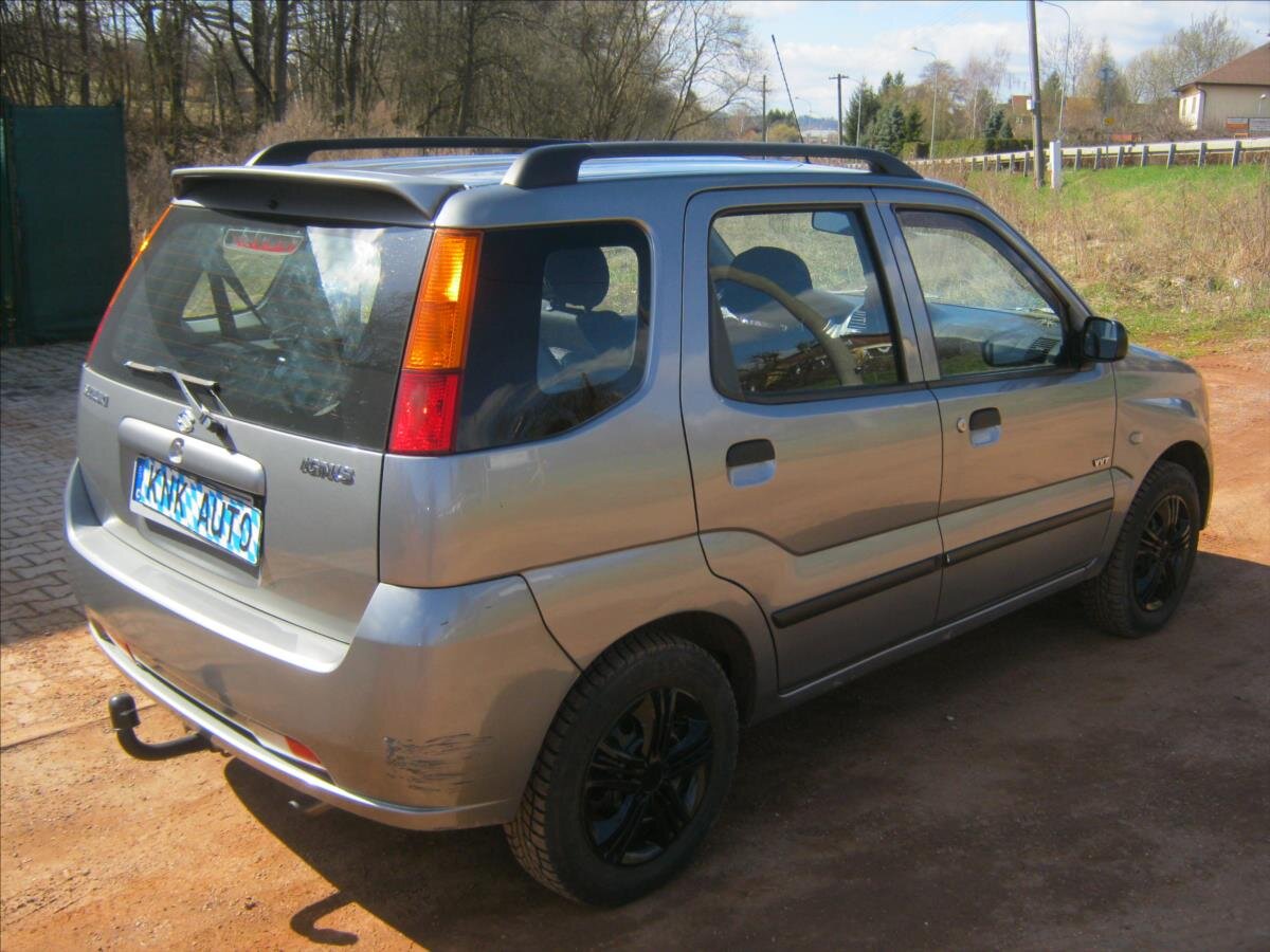 Suzuki Ignis Kombi 1,3 l 68 kw