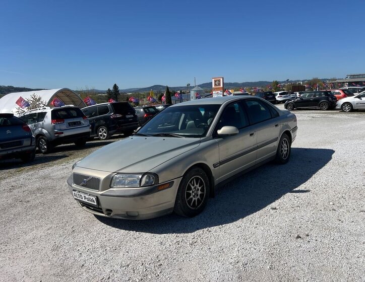 Volvo S80 Sedan / Limuzína 2,5 l 103 kw