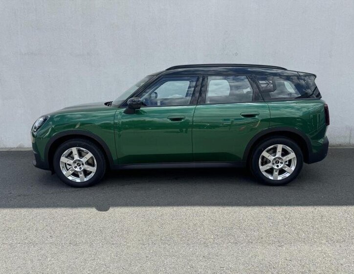 Mini Countryman SUV 2,0 l 160 kw