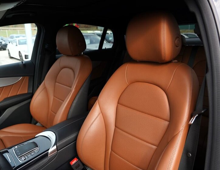 Mercedes-Benz GLC SUV / Terénní 2,0 l 143 kw