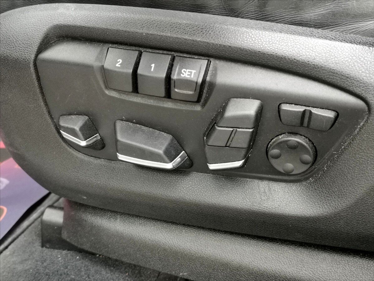 BMW X6 SUV / Terénní 3,0 l 190 kw