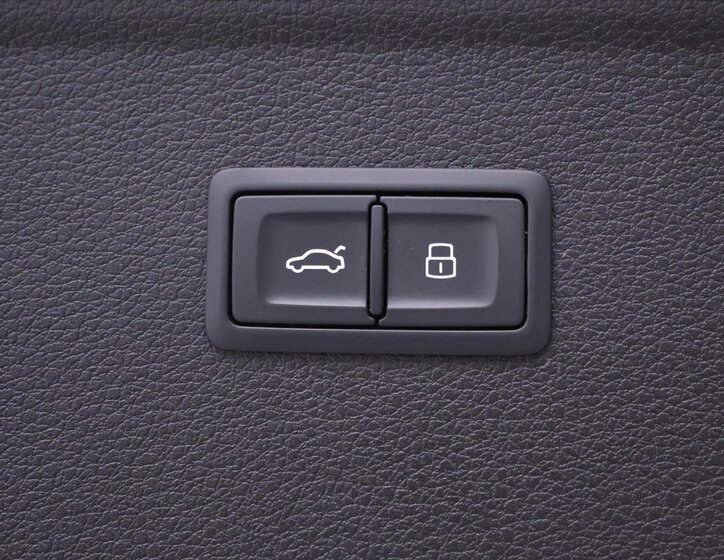 Audi Q5 SUV / Terénní 2,0 l 150 kw