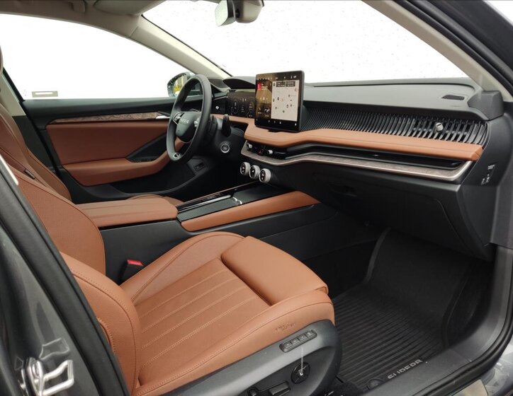 Škoda Superb Liftback 2,0 l 142 kw