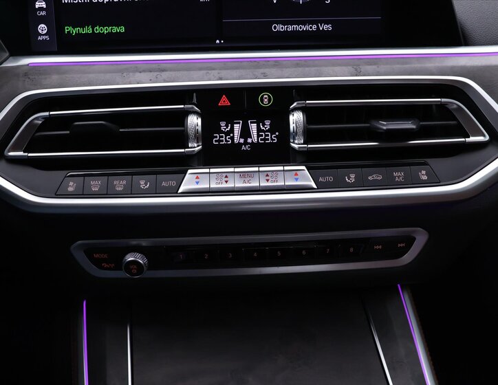 BMW X5 SUV 3,0 l 210 kw