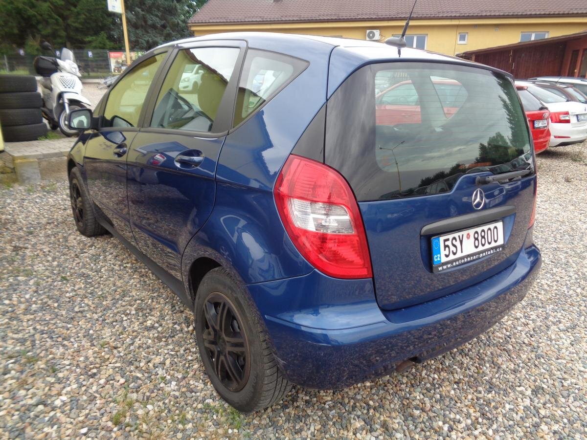 Mercedes-Benz Třídy A Hatchback 2,0 l 80 kw