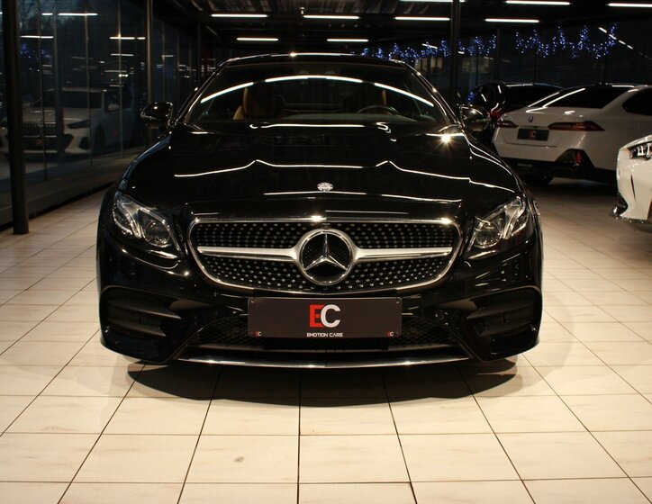 Mercedes-Benz Třídy E 2