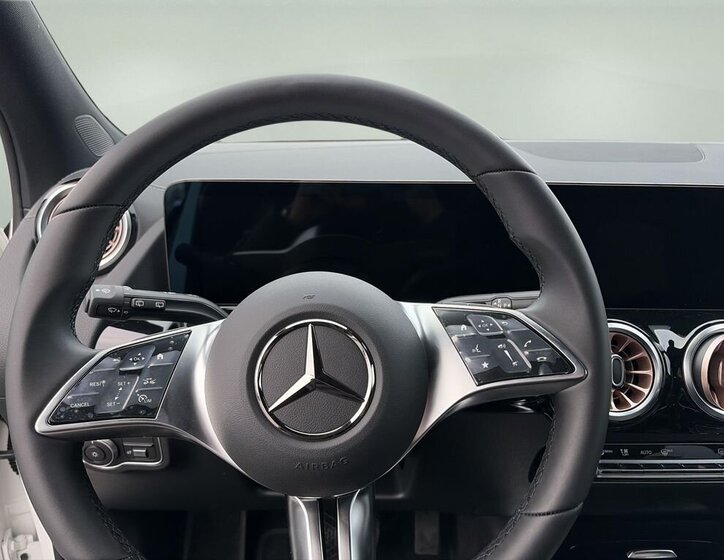 Mercedes-Benz EQA SUV / Terénní 0,0 140 kw