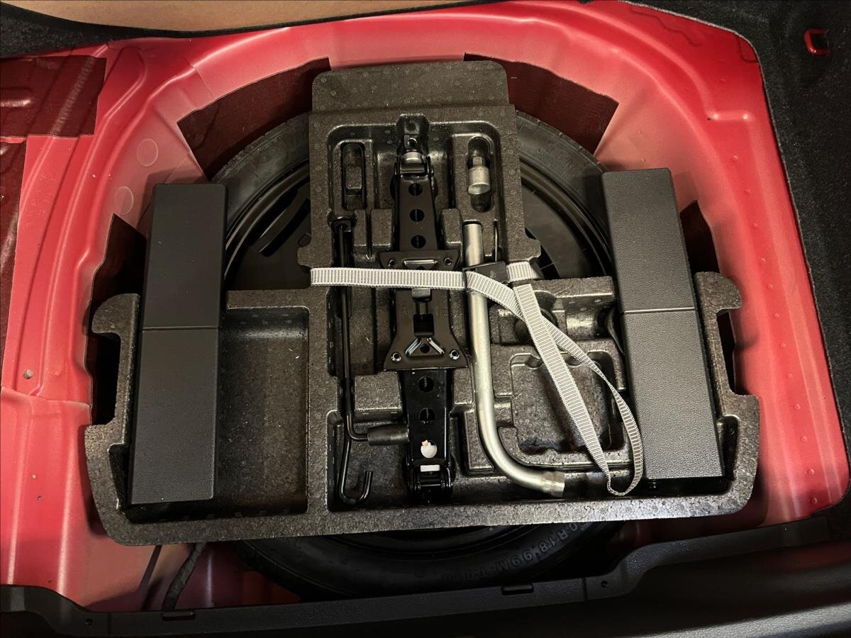 Škoda Kamiq SUV 999,0 85 kw