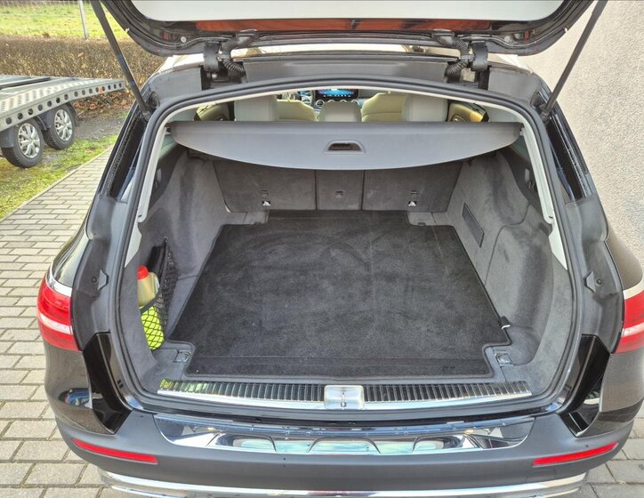 Mercedes-Benz Třídy E Kombi 2,9 l 243 kw