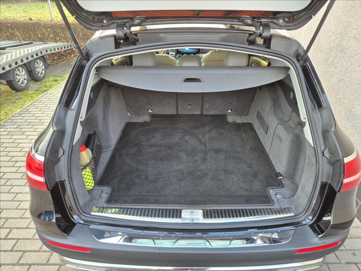 Mercedes-Benz Třídy E Kombi 2,9 l 243 kw