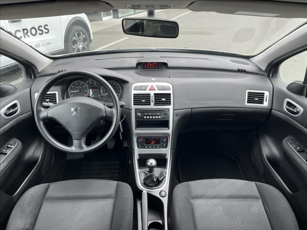 Peugeot 307 Hatchback 1,4 l 65 kw