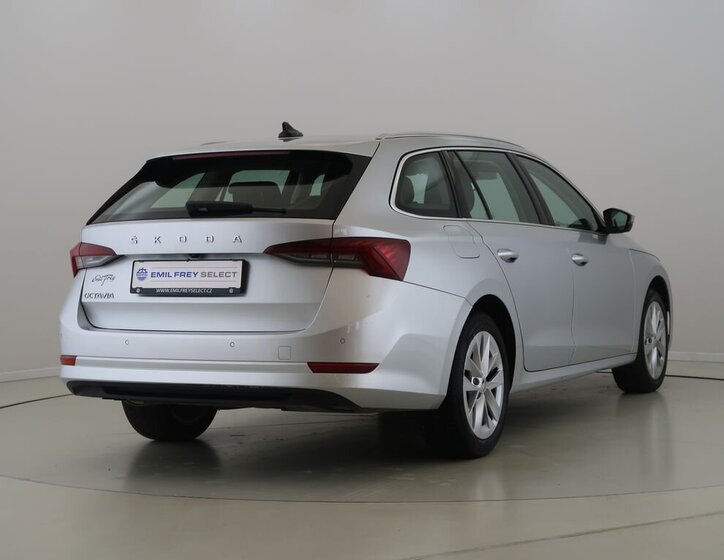 Škoda Octavia Kombi 2,0 l 110 kw