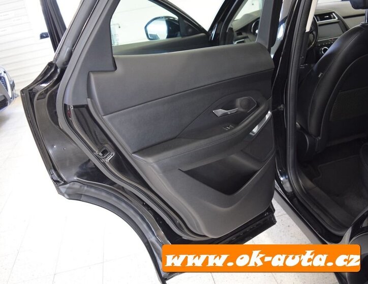 Jaguar F-Pace SUV 2,0 l 110 kw