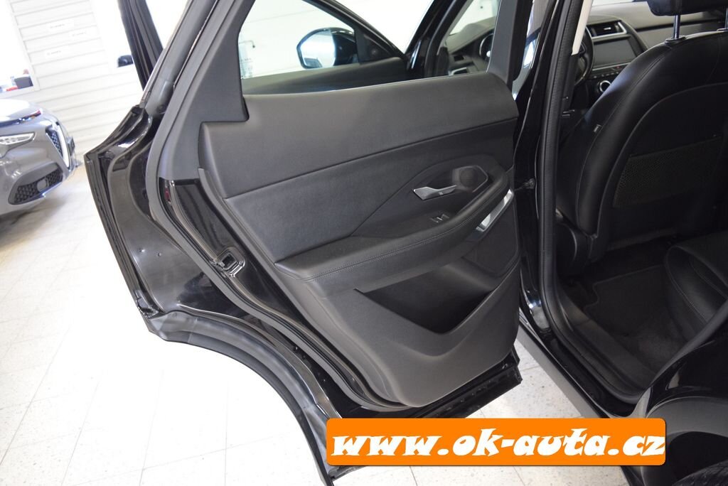 Jaguar F-Pace SUV 2,0 l 110 kw