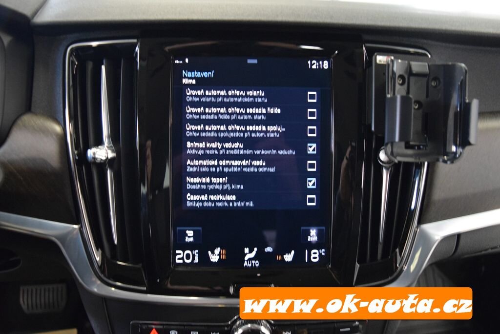 Volvo V90 Kombi 2,0 l 140 kw