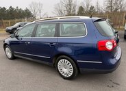 Volkswagen Passat Kombi 2,0 l 103 kw