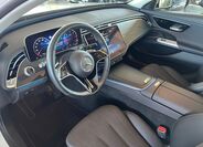 Mercedes-Benz Třídy E 9