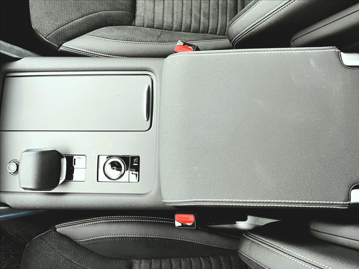 Land Rover Discovery SUV 3,0 l 257 kw