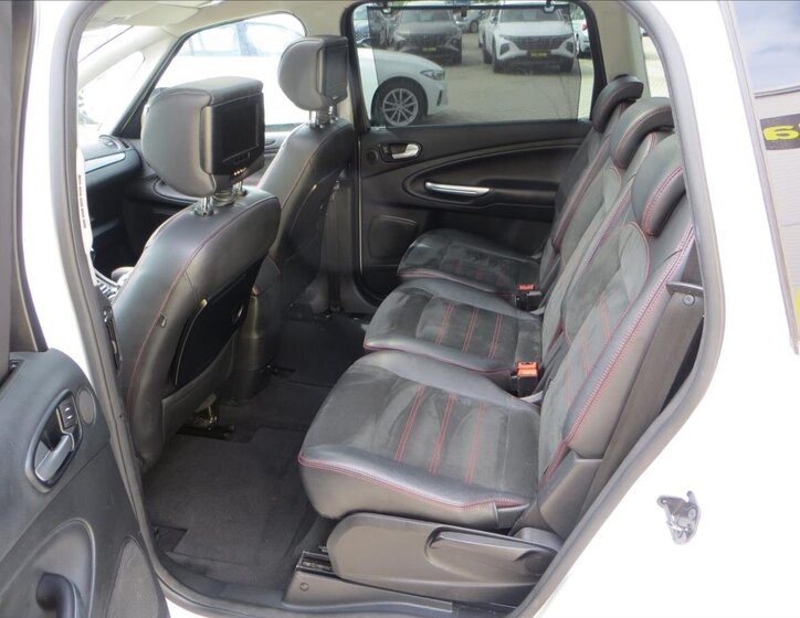 Ford S-MAX MPV 2,2 l 147 kw