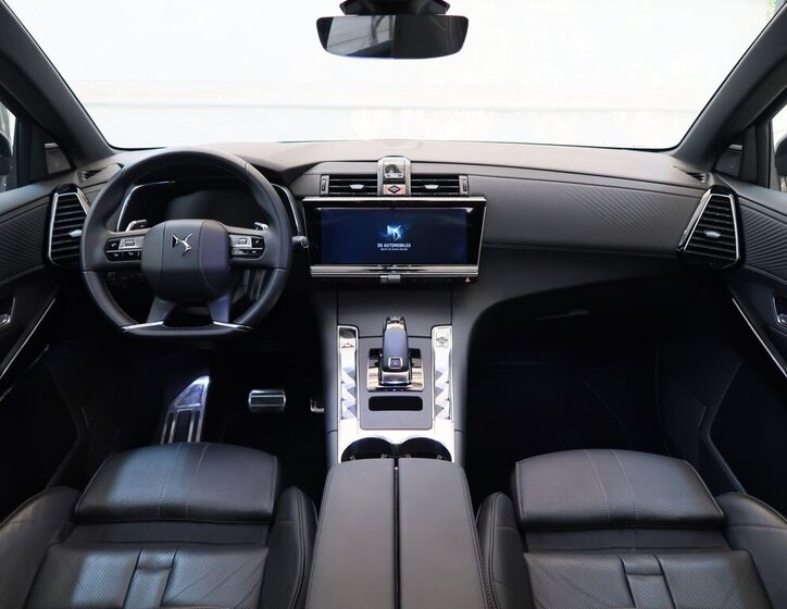 DS Automobiles DS7 Crossback 21