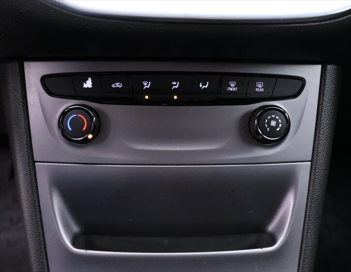 Opel Astra Kombi 999,0 77 kw