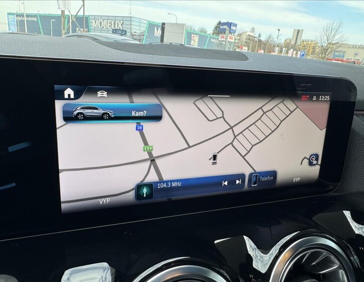 Mercedes-Benz GLA SUV 2,0 l 110 kw