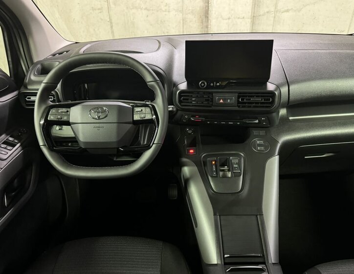 Toyota ProAce City Verso MPV 1,5 l 96 kw
