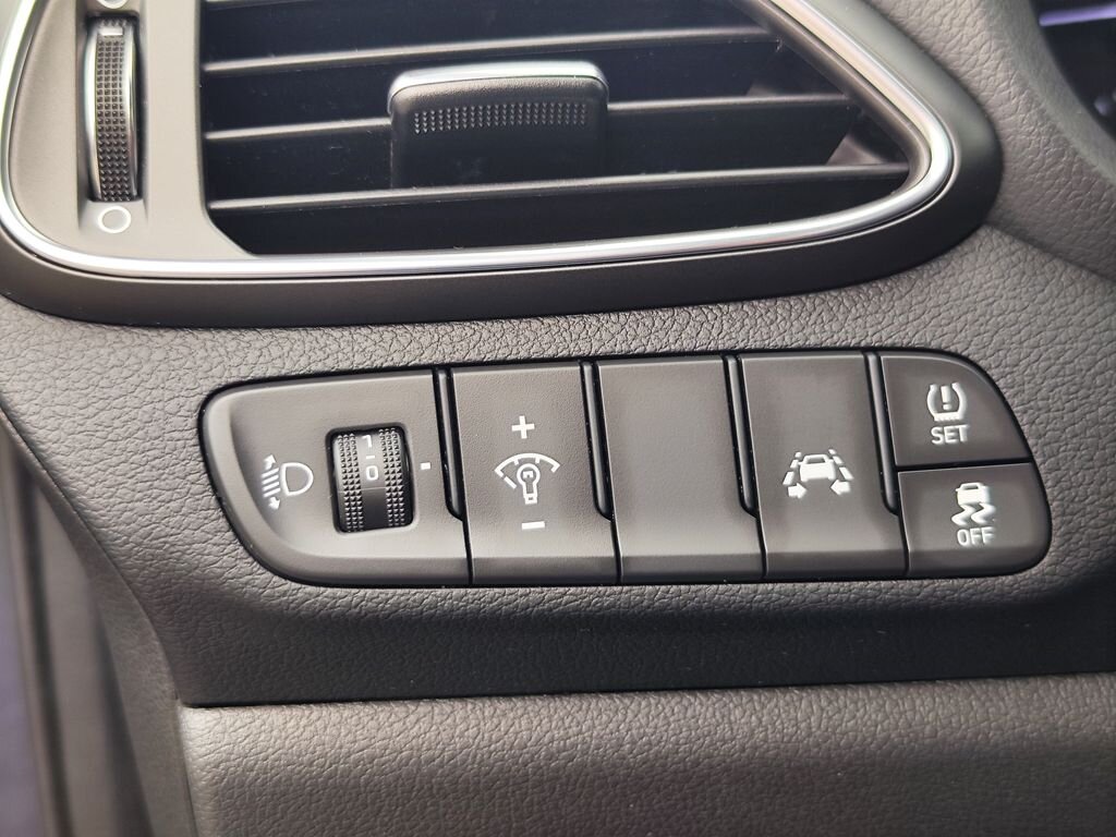 Hyundai i30 Kombi 998,0 88 kw