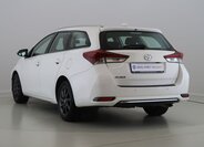 Toyota Auris 7