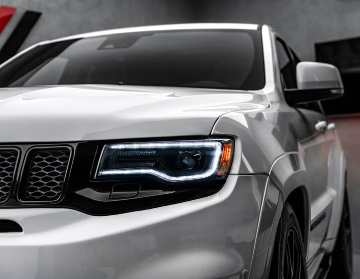 Jeep Grand Cherokee 9