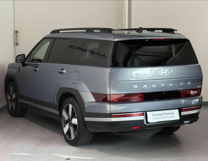 Hyundai Santa Fe 6