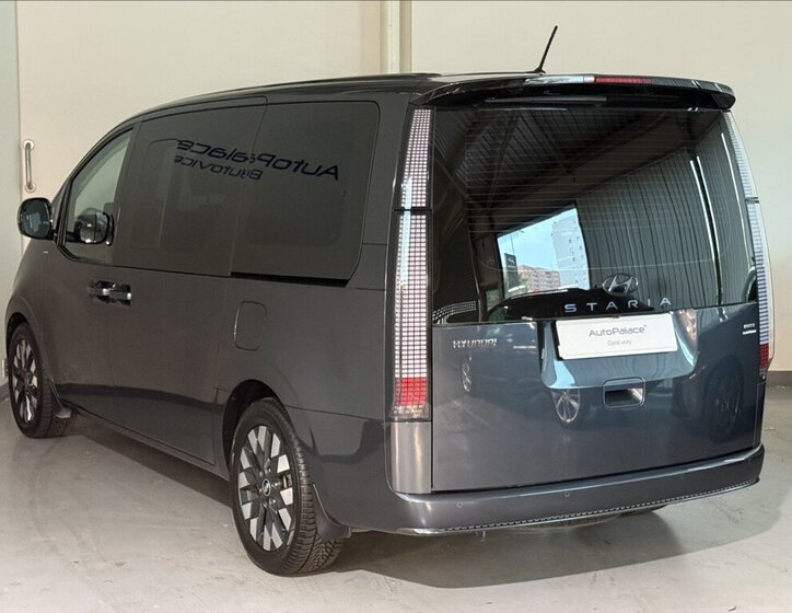 Hyundai Staria MPV 2,2 l 130 kw