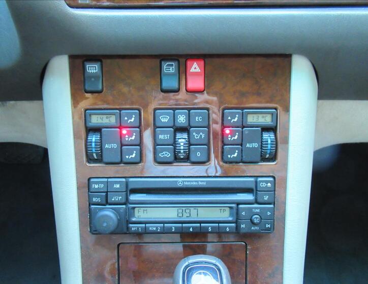 Mercedes-Benz 140 10