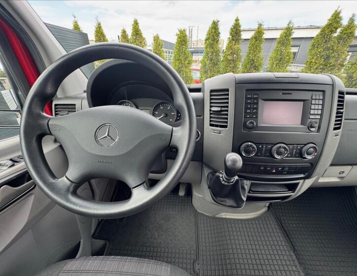 Mercedes-Benz Sprinter 15