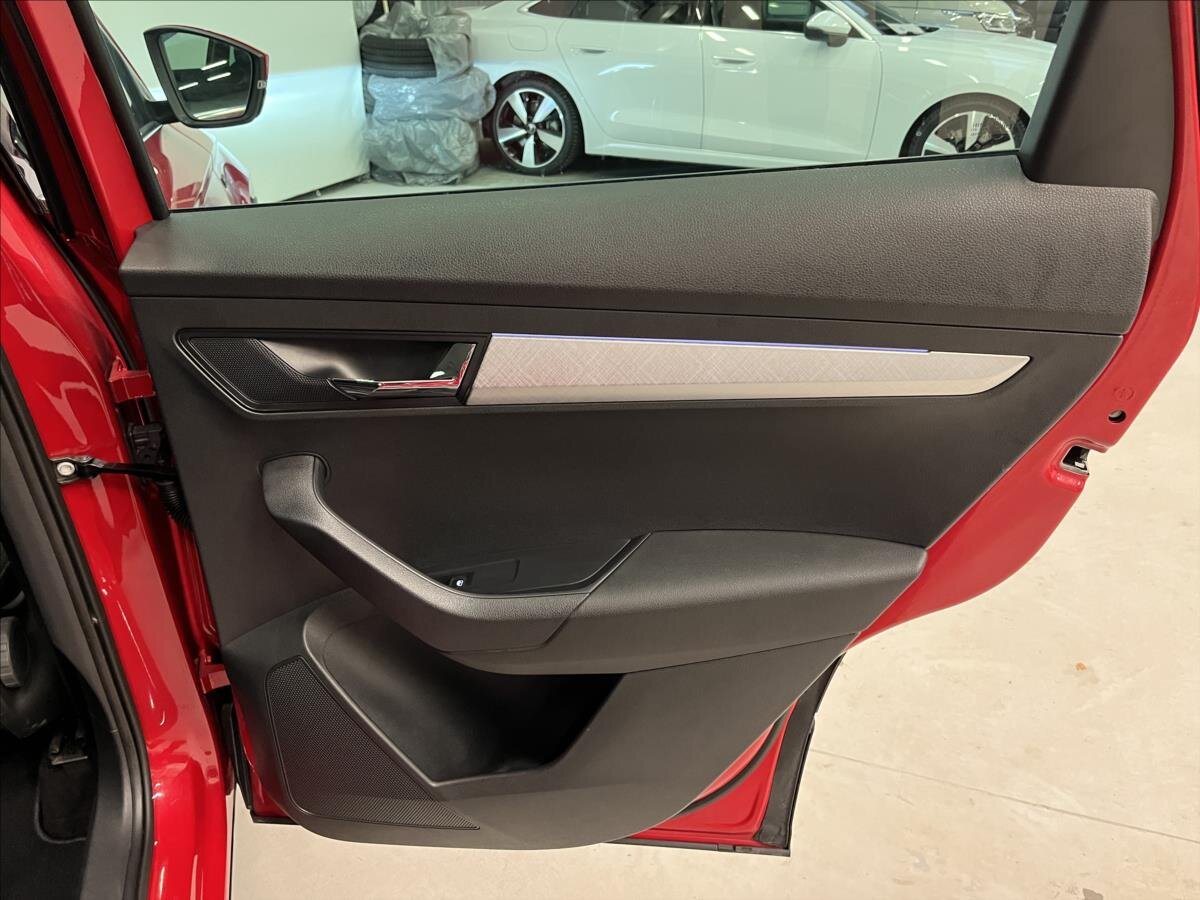 Škoda Karoq SUV 1,5 l 110 kw