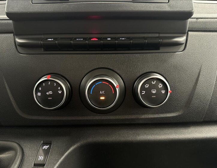 Renault Master Skříň 2,3 l 100 kw