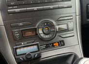 Toyota Auris 13
