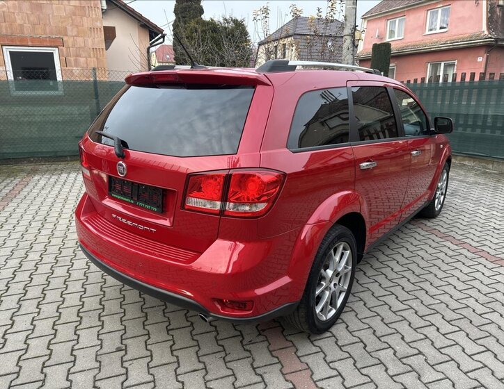 Fiat Freemont SUV 2,0 l 125 kw